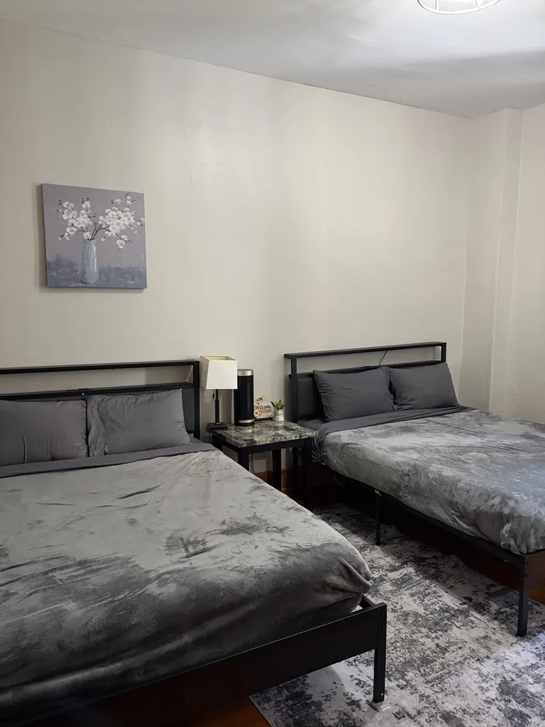 441 East 42nd Street Chicago IL 60653