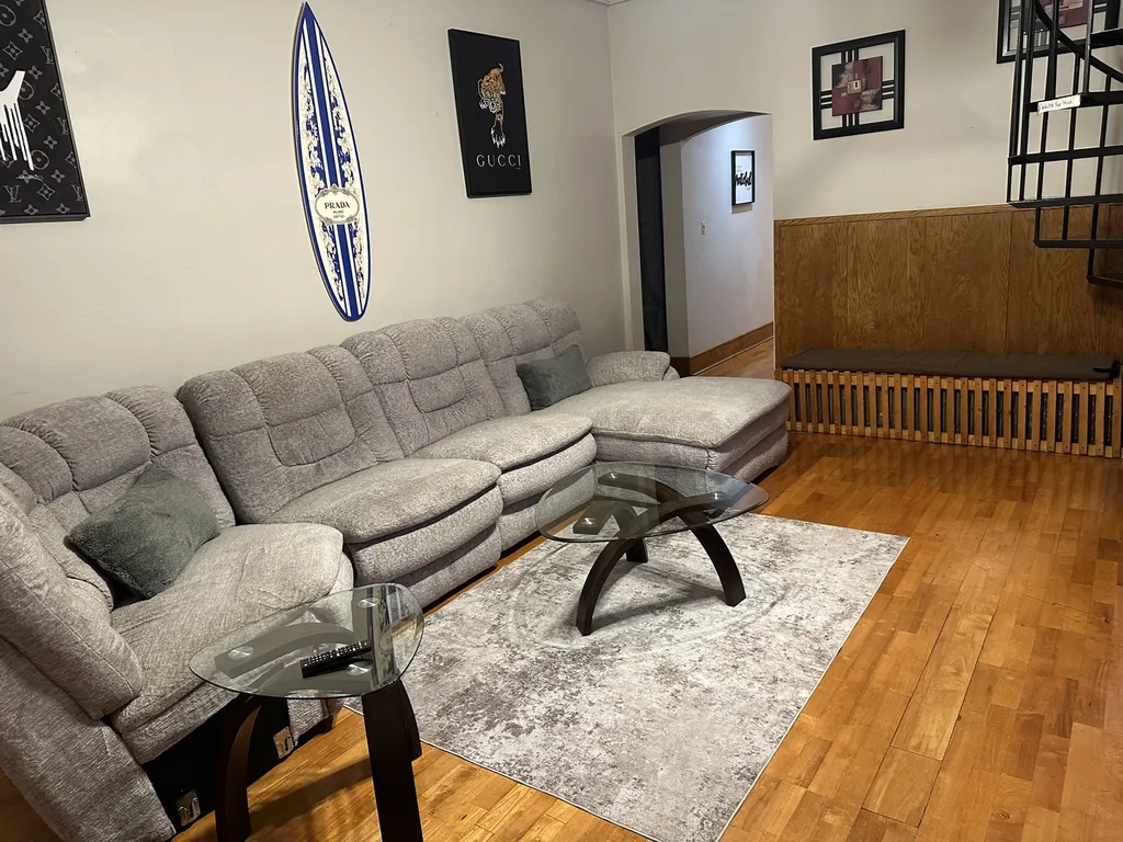 441 East 42nd Street Chicago IL 60653