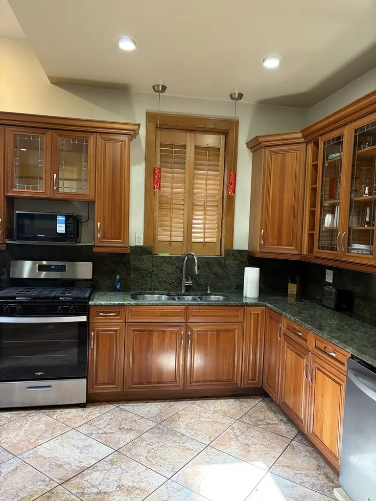 441 East 42nd Street Chicago IL 60653