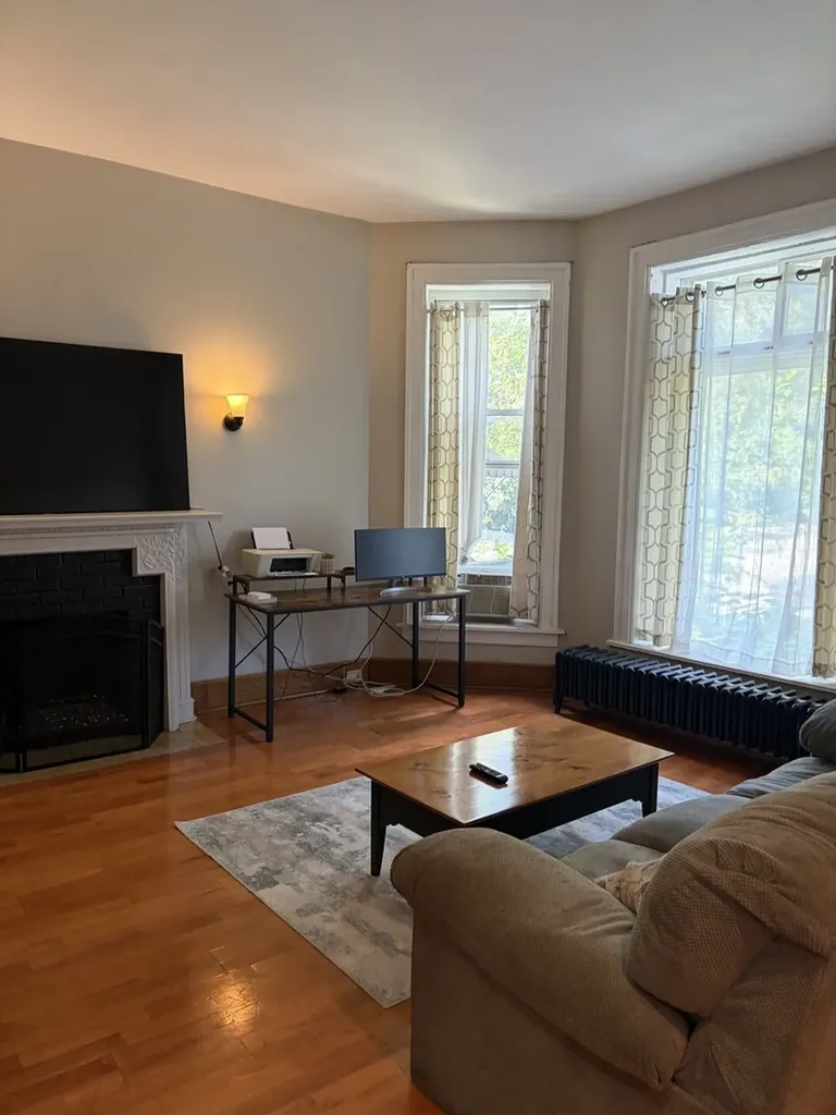 441 East 42nd Street Chicago IL 60653