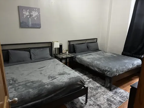 441 East 42nd Street Chicago IL 60653