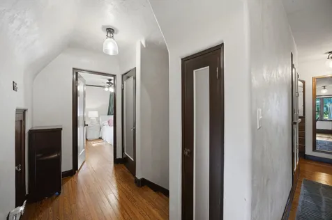 41 Hamilton Avenue Elgin IL 60123