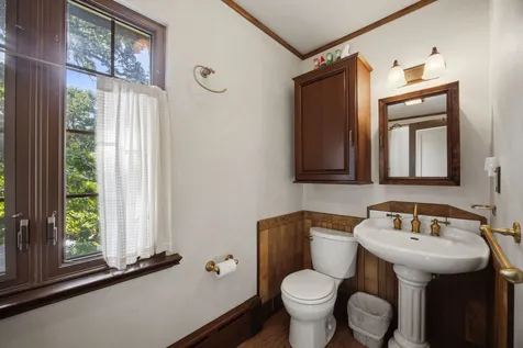 41 Hamilton Avenue Elgin IL 60123