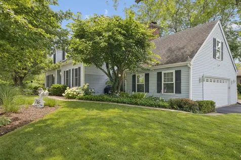 102 Azalea Road Frankfort IL 60423