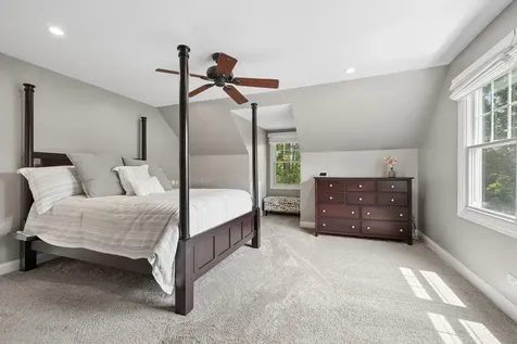 102 Azalea Road Frankfort IL 60423