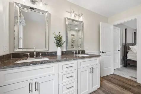 102 Azalea Road Frankfort IL 60423