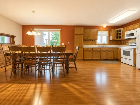 2930 North 1200 E. Road Clifton IL 60927