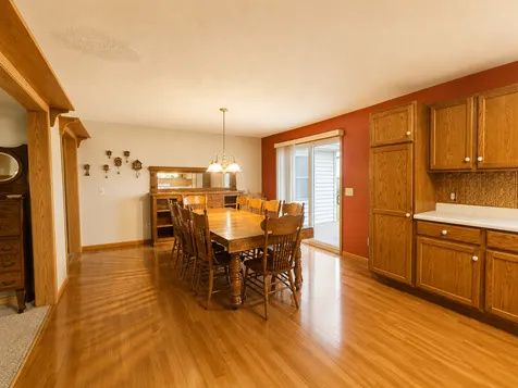 2930 North 1200 E. Road Clifton IL 60927
