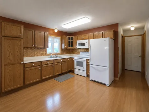 2930 North 1200 E. Road Clifton IL 60927