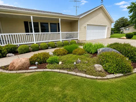 2930 North 1200 E. Road Clifton IL 60927