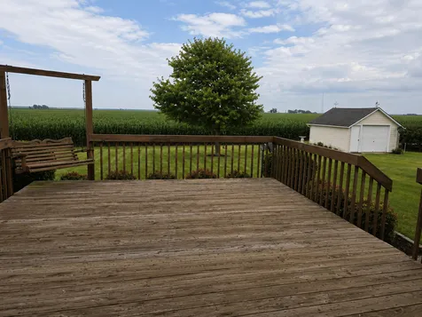 2930 North 1200 E. Road Clifton IL 60927
