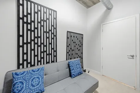 1111 West 14th Place Chicago IL 60608