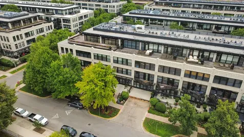 1111 West 14th Place Chicago IL 60608