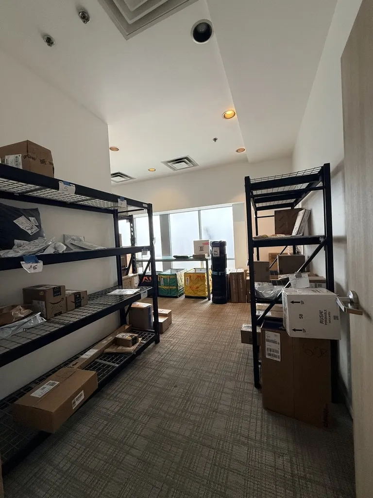 933 West Van Buren Street Chicago IL 60607