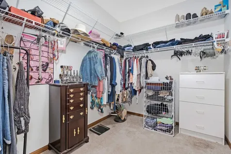 1715 Wintercrest Court Shorewood IL 60404