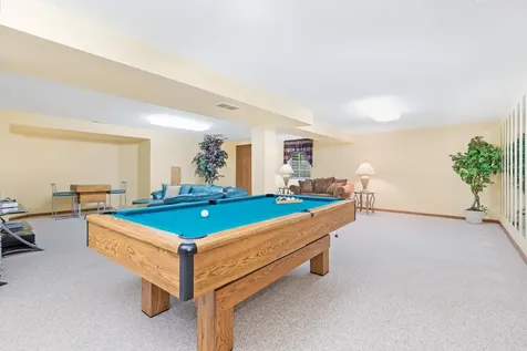 1715 Wintercrest Court Shorewood IL 60404