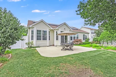 1715 Wintercrest Court Shorewood IL 60404