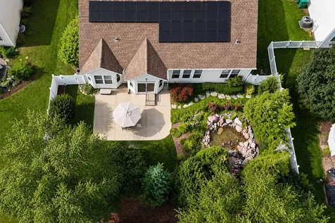 1715 Wintercrest Court Shorewood IL 60404