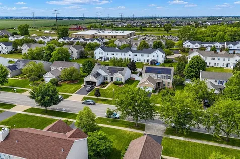 1715 Wintercrest Court Shorewood IL 60404