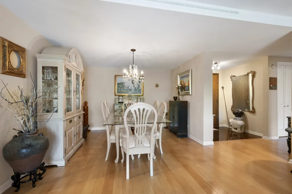 44 Park Lane Park Ridge IL 60068