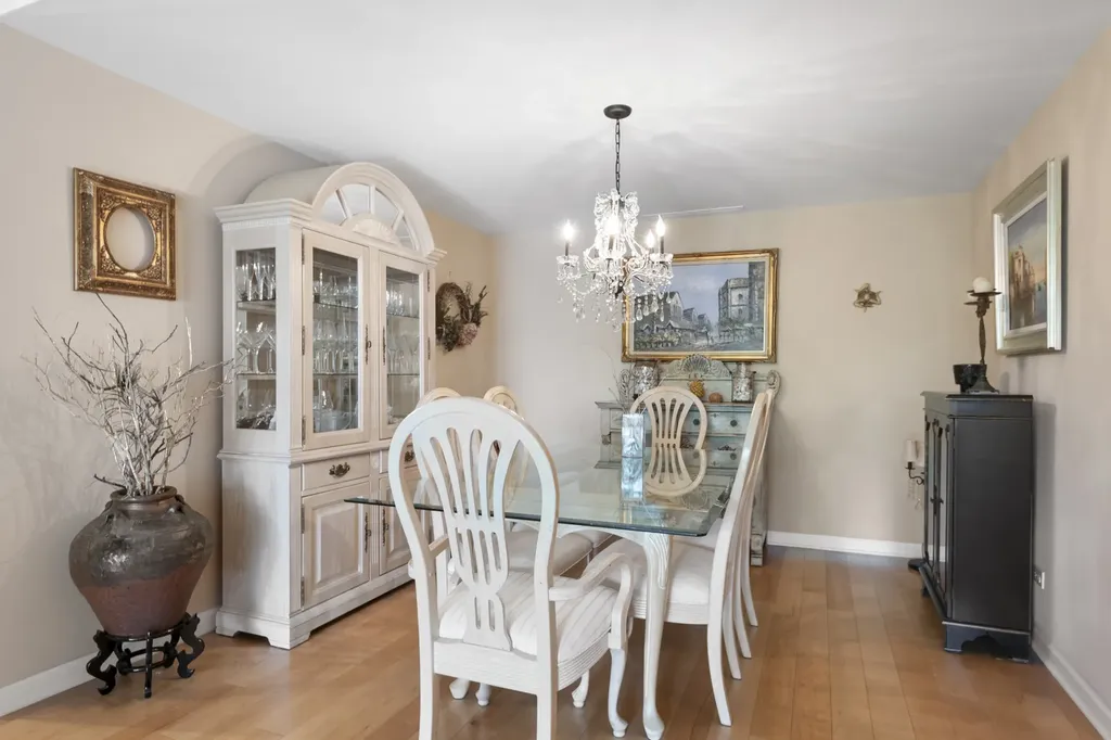 44 Park Lane Park Ridge IL 60068