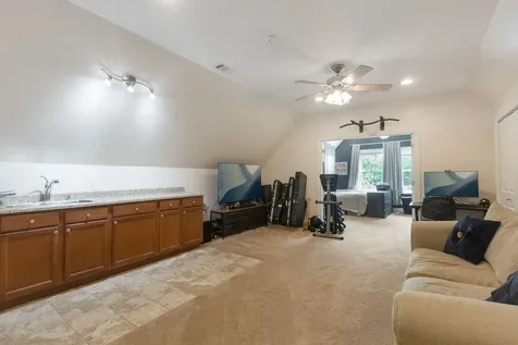 941 Greenwood Avenue Deerfield IL 60015