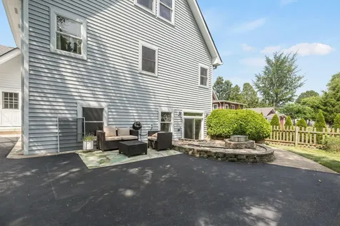 941 Greenwood Avenue Deerfield IL 60015