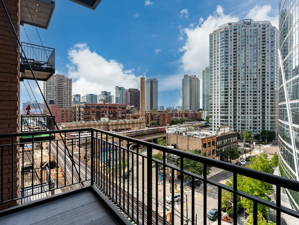 165 North Canal Street Chicago IL 60606