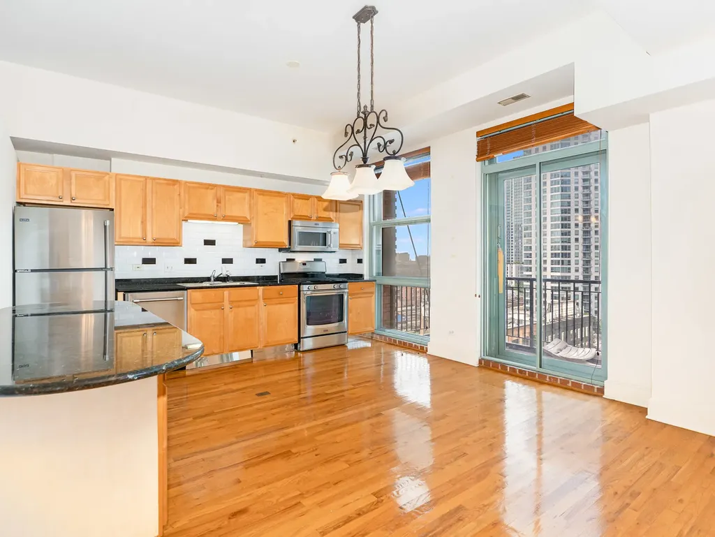 165 North Canal Street Chicago IL 60606