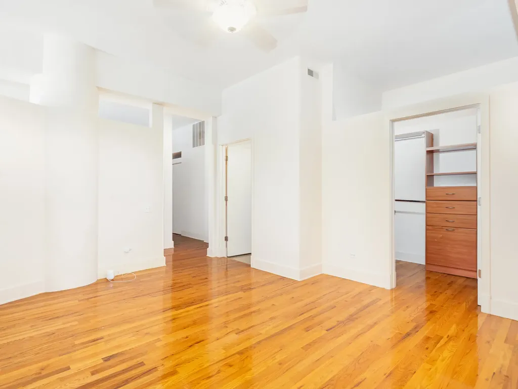 165 North Canal Street Chicago IL 60606