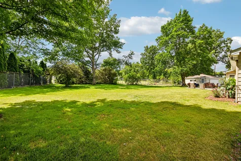 201 Laura Avenue Shorewood IL 60404