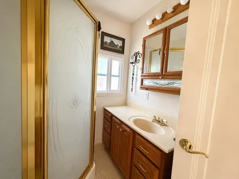 39 Park Street Oswego IL 60543