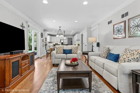 400 Bramble Lane Deer Park IL 60010