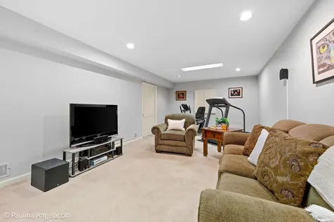 400 Bramble Lane Deer Park IL 60010