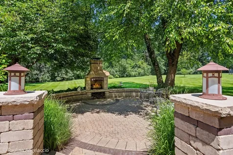 400 Bramble Lane Deer Park IL 60010