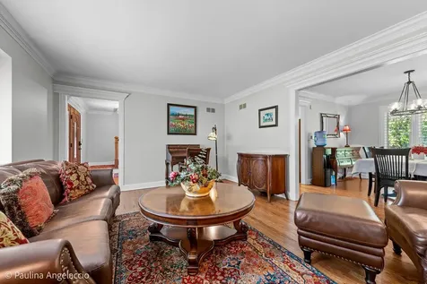 400 Bramble Lane Deer Park IL 60010