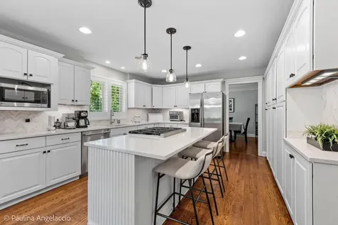 400 Bramble Lane Deer Park IL 60010