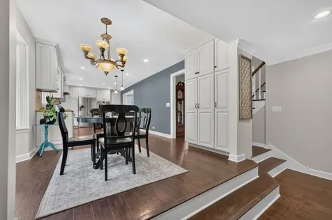 1206 Aberdeen Road Inverness IL 60067