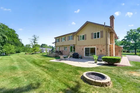 1206 Aberdeen Road Inverness IL 60067