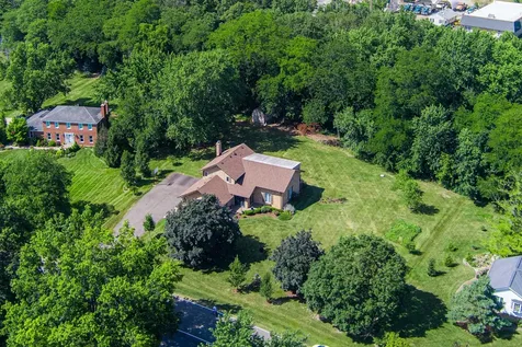 1206 Aberdeen Road Inverness IL 60067