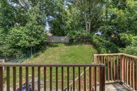 649 Wellington Avenue Elgin IL 60120