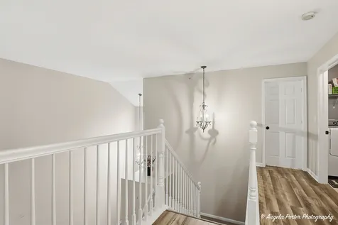6044 Canterbury Lane Hoffman Estates IL 60192
