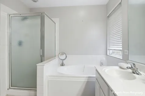 6044 Canterbury Lane Hoffman Estates IL 60192