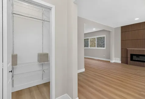 5311 West Cuyler Avenue Chicago IL 60641