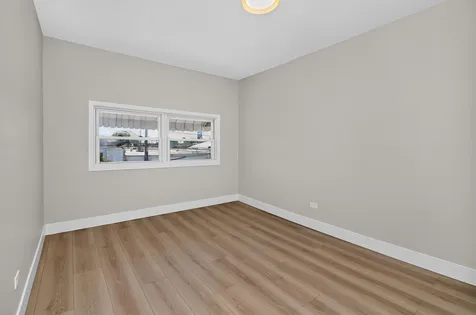 5311 West Cuyler Avenue Chicago IL 60641
