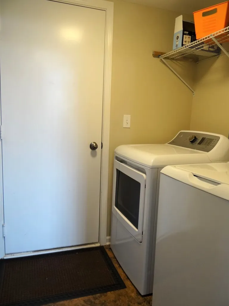 2818 Alameda Court Naperville IL 60564