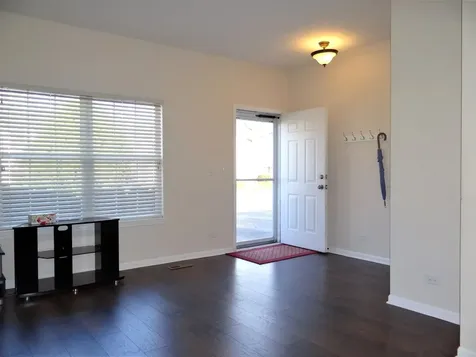 2818 Alameda Court Naperville IL 60564
