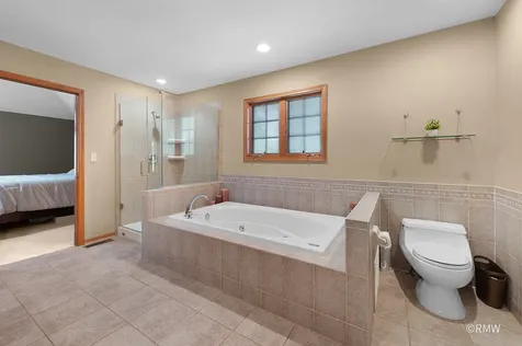 327 Miner Street Bensenville IL 60106