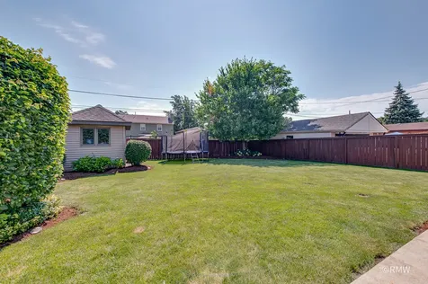 327 Miner Street Bensenville IL 60106