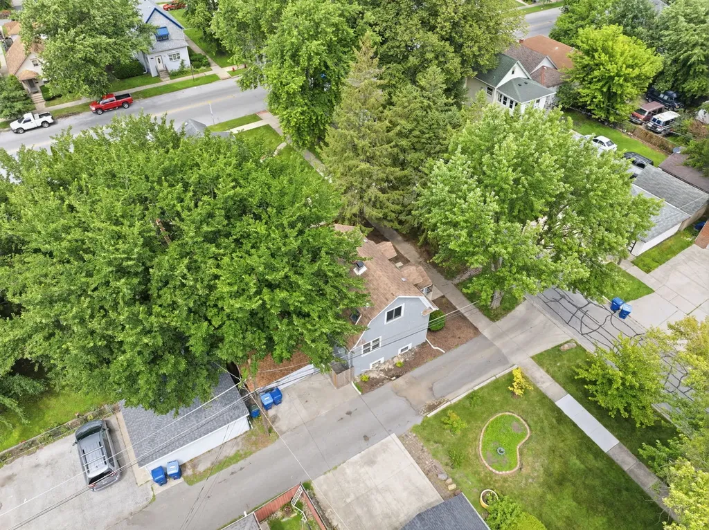 13346 Irving Avenue Blue Island IL 60406
